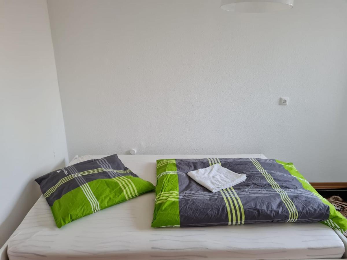 Ruhige Und Erholsame Wohnung Mit Balkon Геттінген Екстер'єр фото